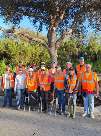 Ensuring Estero  Looks Its Best for the Holidays!