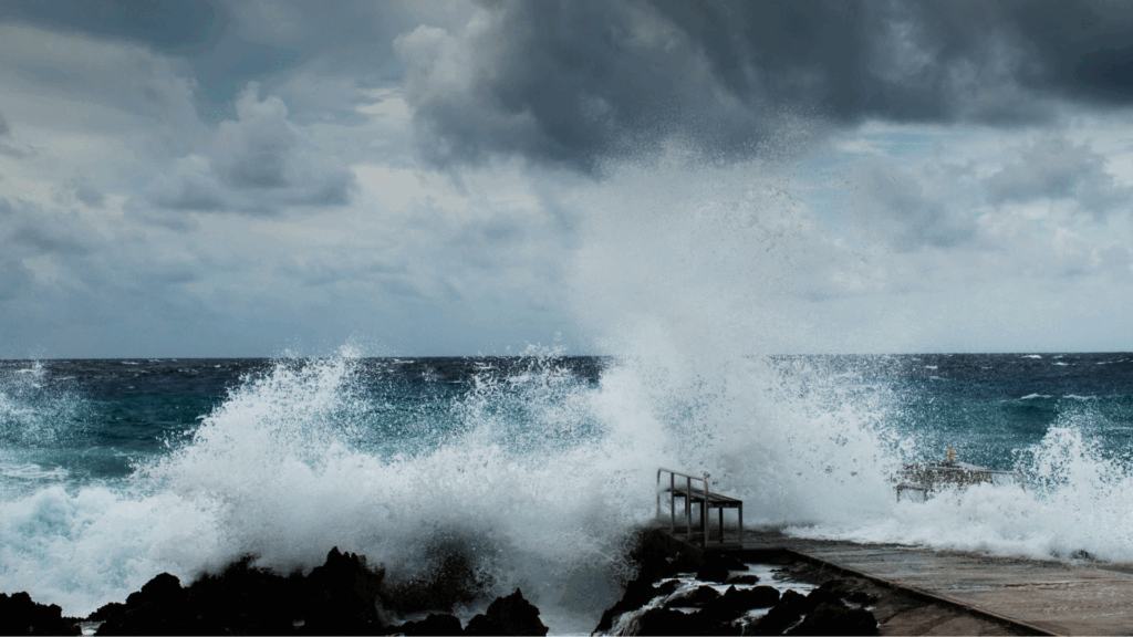 waves storm