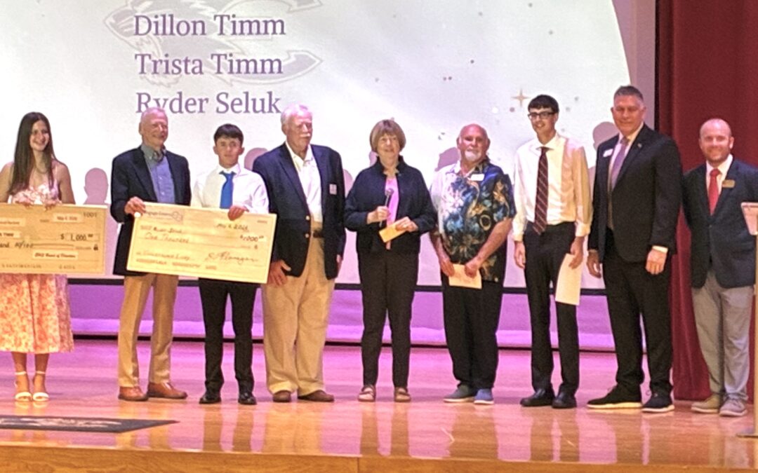 Estero High Seniors Recognized