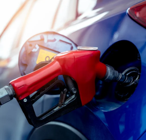 Fill car with gas
